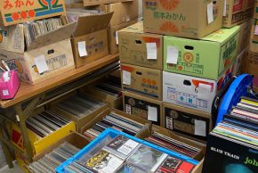 ジャズの本、レコード（1,000枚）、CD（2,000枚）を店頭買取