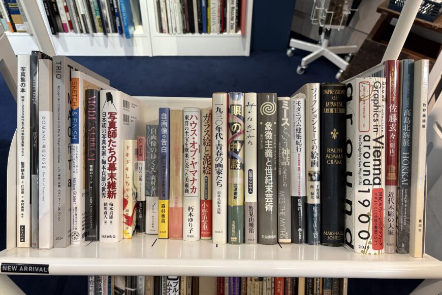 今日の新入荷棚［3F］