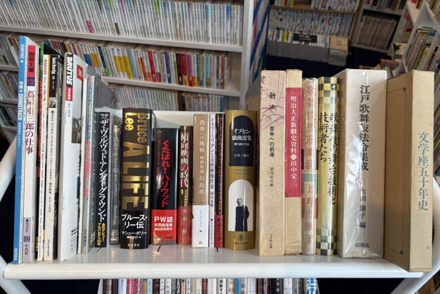 今日の新入荷棚［1F］